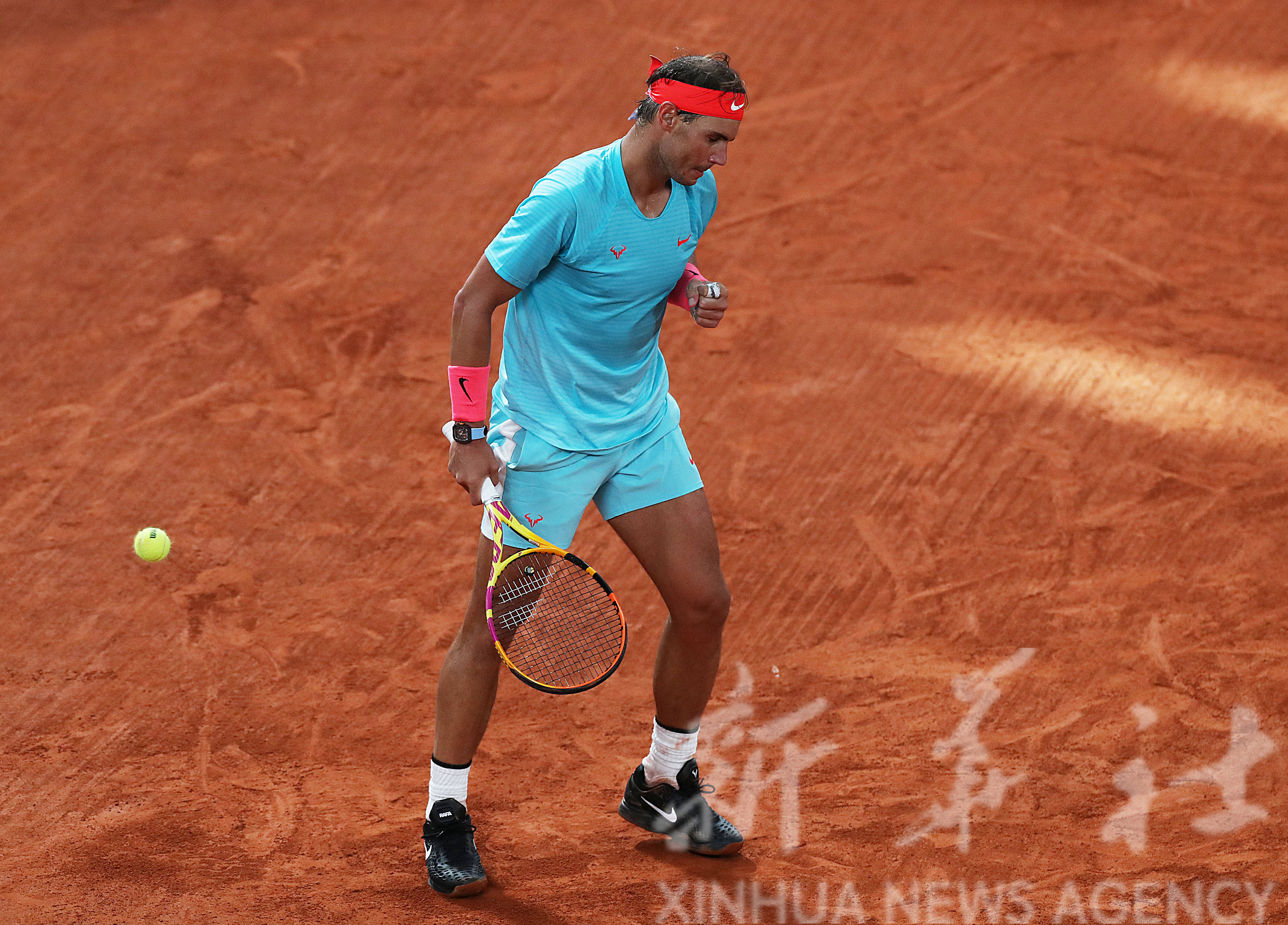 世界网球队翻盘法国网球队,纳达尔惊艳世界的简单介绍 世界网球队翻盘法国网球队,纳达尔惊艳世界的简单介绍