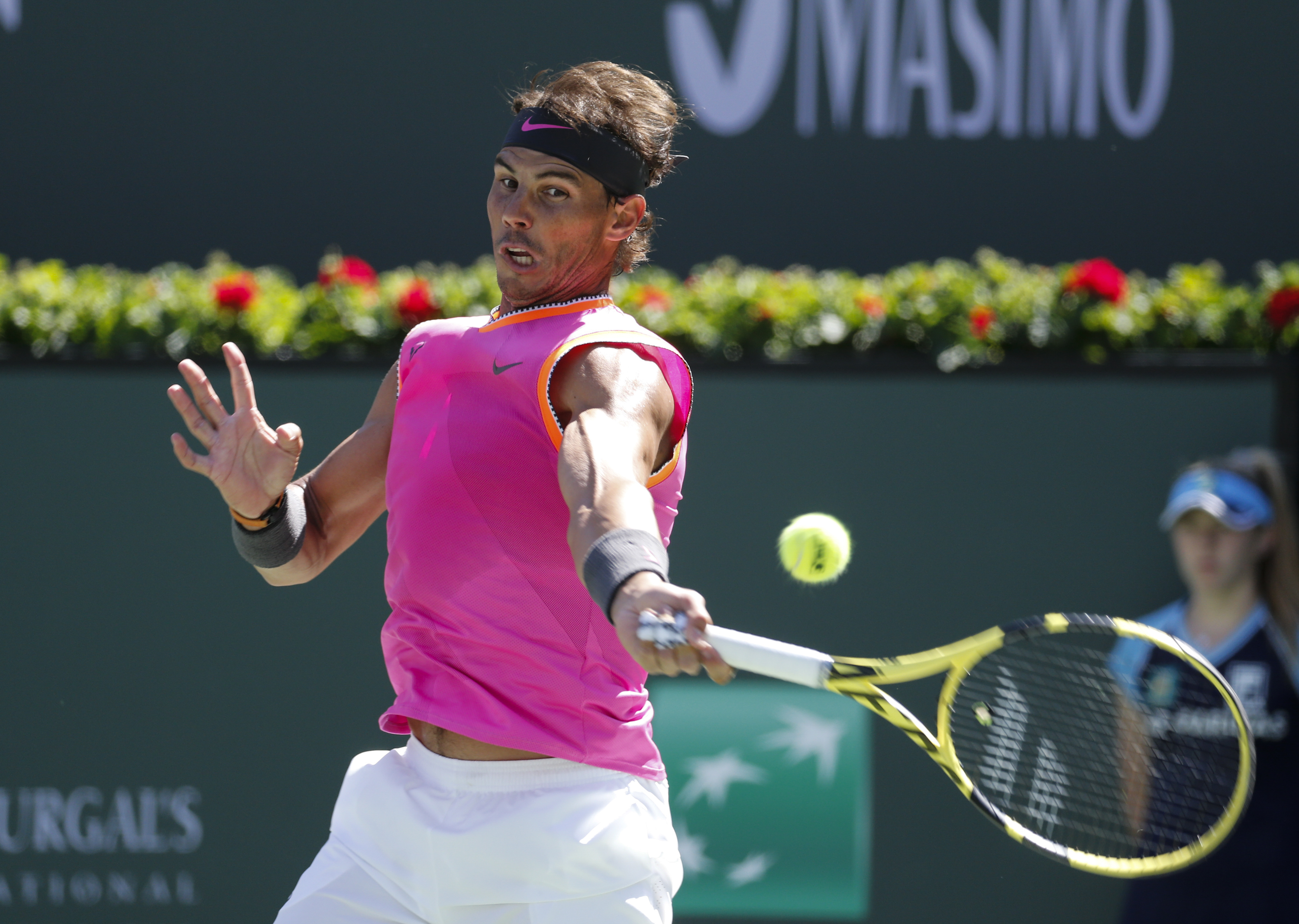 欧洲网球队险胜德国网球队，纳达尔送出助攻的简单介绍