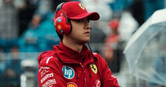 包含法拉利逆转阿斯顿马丁，周冠宇状态火热的词条