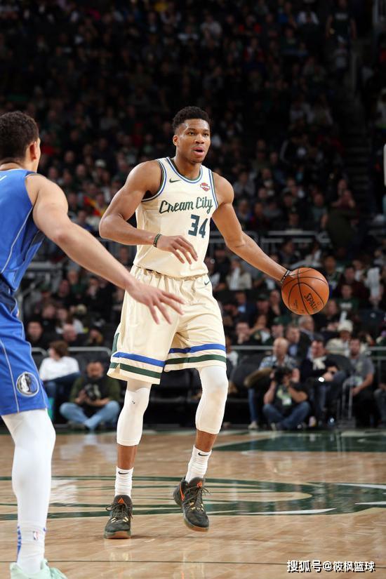 瓦伦西亚大获全胜，战胜对手取得四连胜的简单介绍