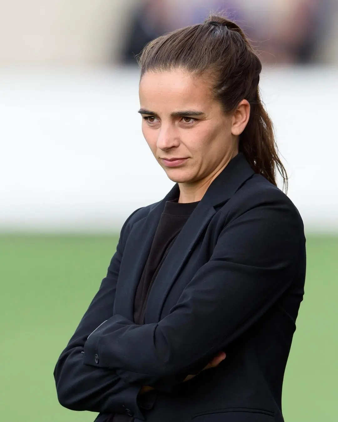 荷兰女足助教突然宣布离开队伍