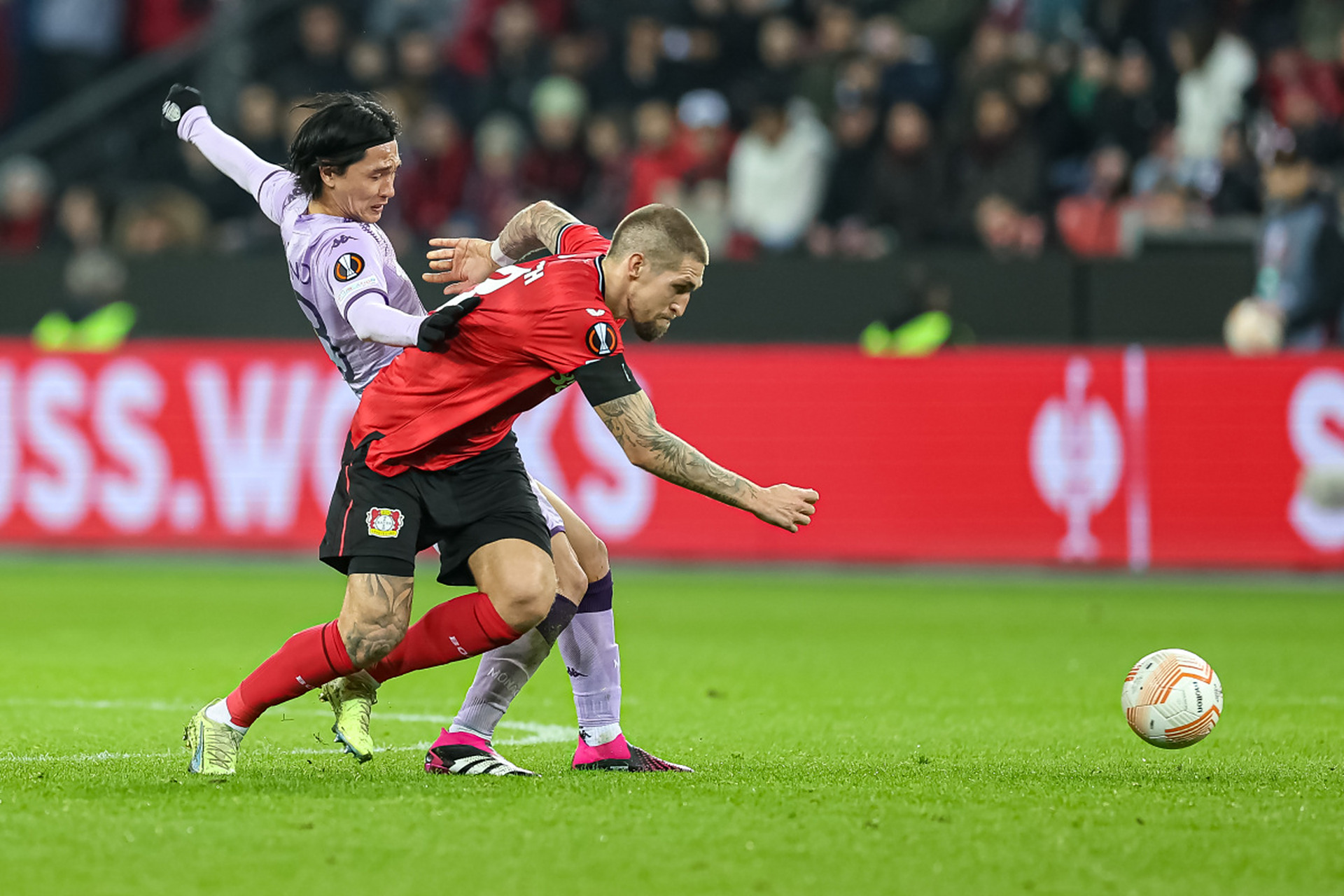 摩纳哥队伍在法国足球联赛中实现完美开局