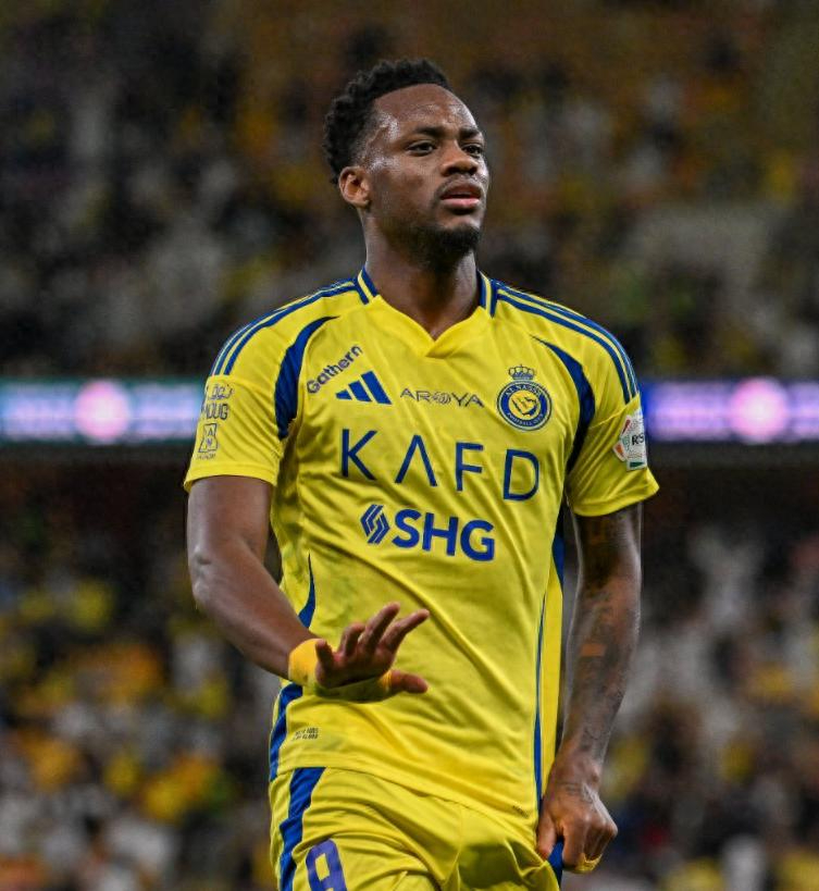 拉脱维亚队客场比赛中赢得一场关键胜利的简单介绍