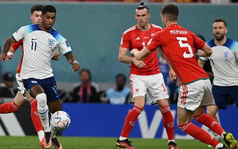 拉脱维亚队客场比赛中赢得一场关键胜利的简单介绍