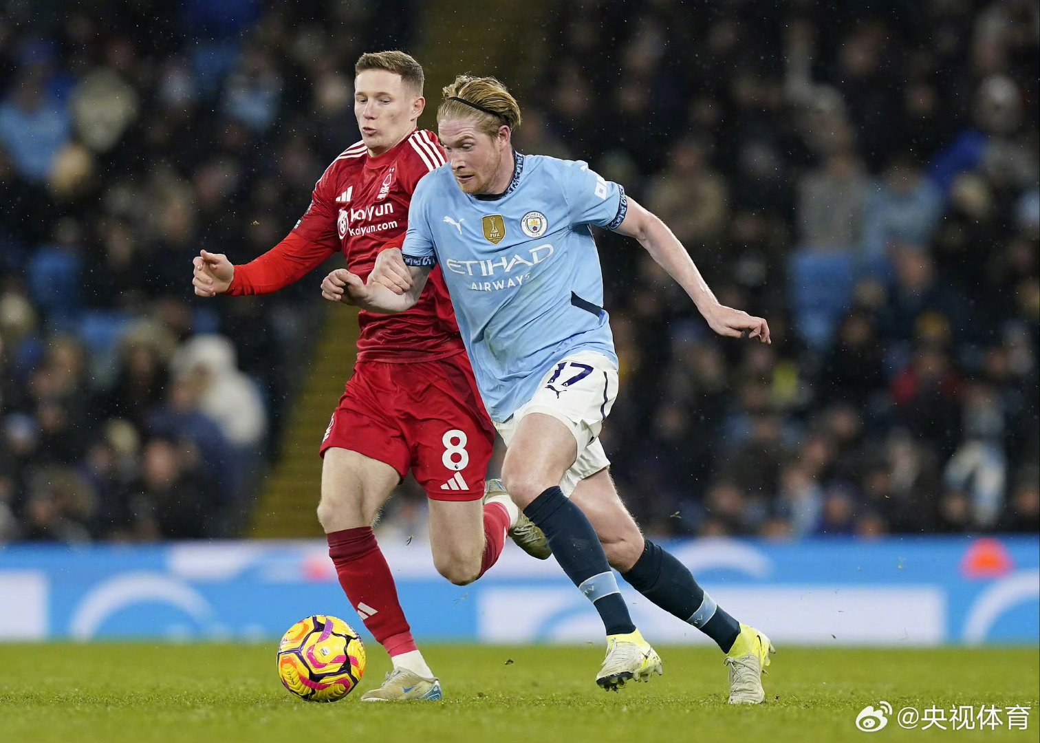 PSG主场大胜曼城，成功晋级欧冠半决