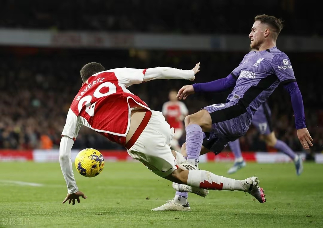 利物浦球员在欧国联赛中被判罚点球 利物浦球员在欧国联赛中被判罚点球