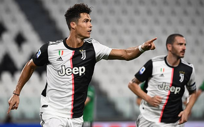 关于罗马大比分胜出,毫无悬念地取胜的信息 关于罗马大比分胜出,毫无悬念地取胜的信息