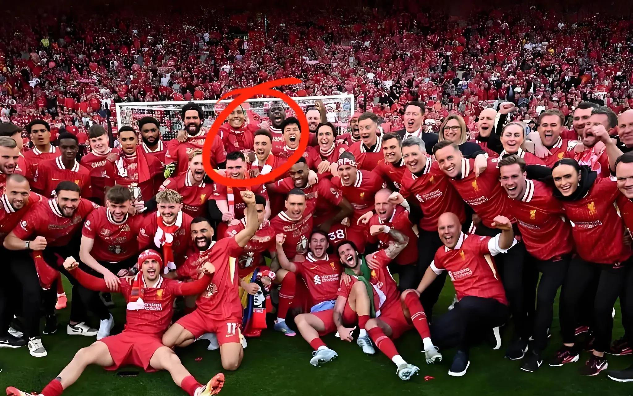 包含利物浦面临困境！巴萨生死战的词条