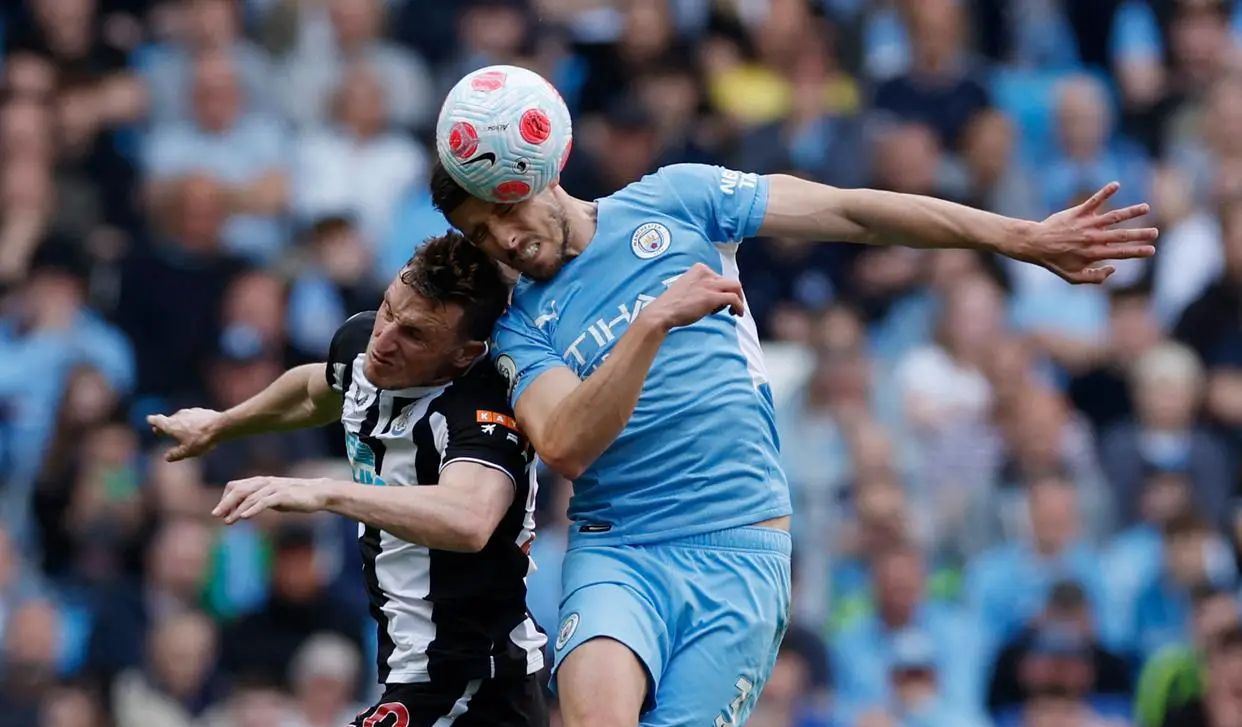 包含曼城横扫勒沃库森，罗德里统治全场的词条